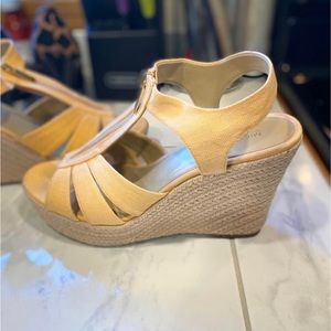 Michael Kors heels gently used size 10